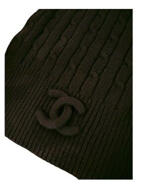 Chanel Wool Cable Knit Scarf